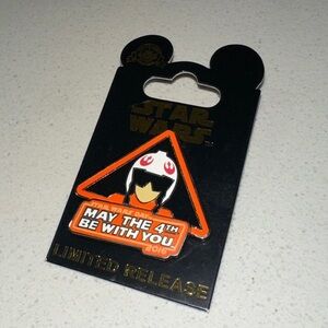 Disney 2016 Star Wars May the 4th Limited Release pin New